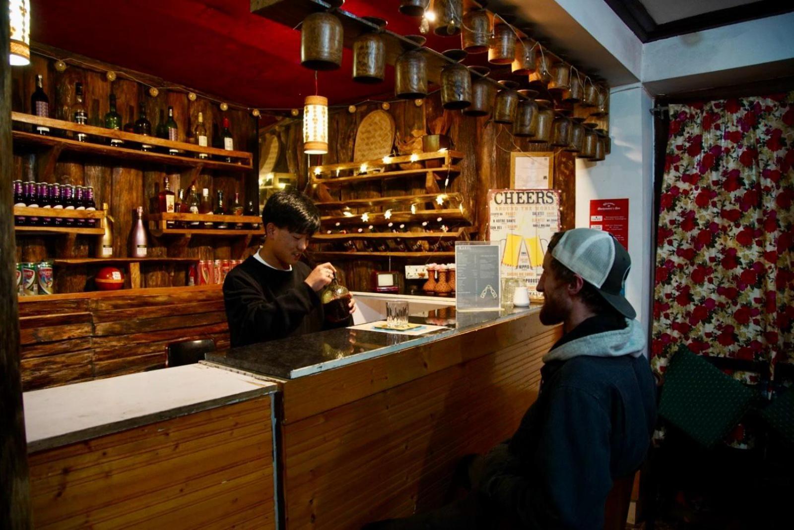 Backpackers Den Hostel Гангток Екстериор снимка